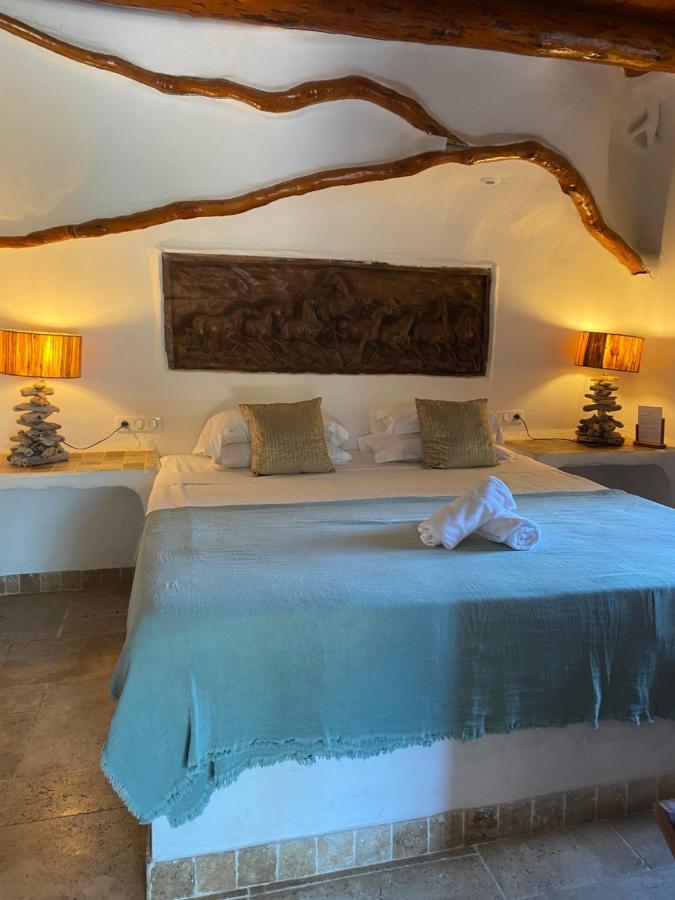 Domaine De 2* Figari (Corsica)